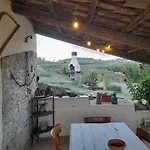 Apartmán Madama Langa Con Piscina Nelle Vigne *