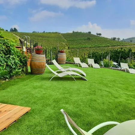 Madama Langa Con Piscina Nelle Vigne 아파트